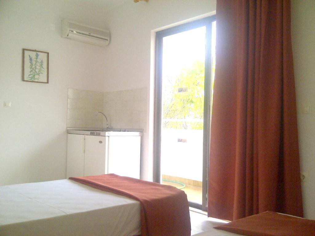 Thalassa Studios Faliraki Pokoj fotografie